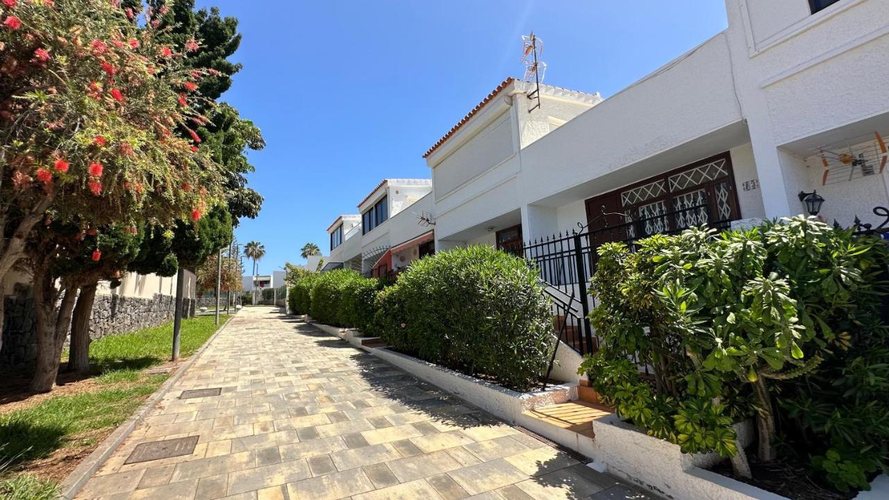 Апартаменты Fantastic Vacation By The Ocean Плая-де-лас-Америкас Экстерьер фото